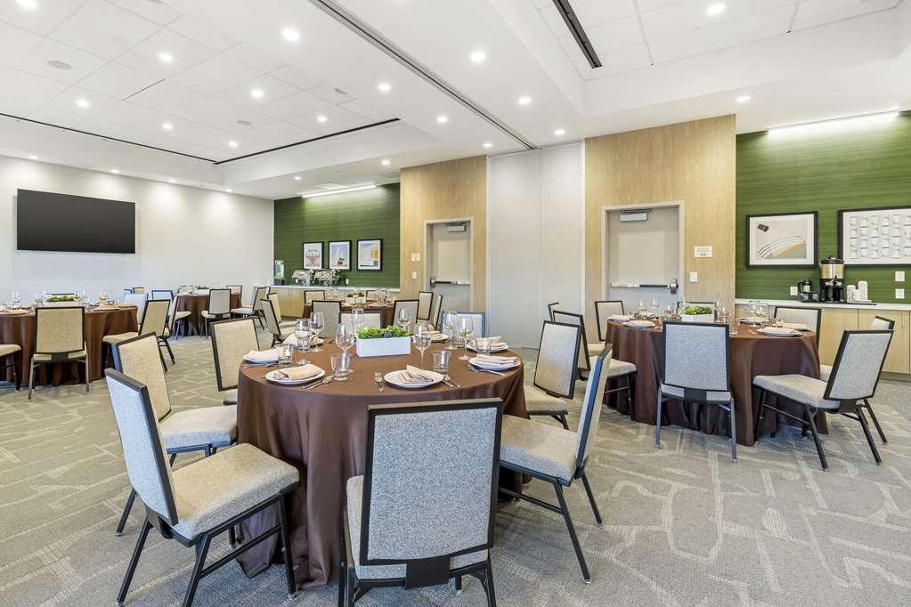 Cambria Hotel Burbank Airport Einrichtungen foto