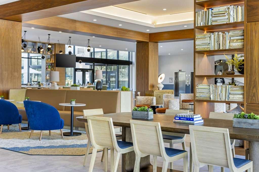 Cambria Hotel Burbank Airport Restaurant foto